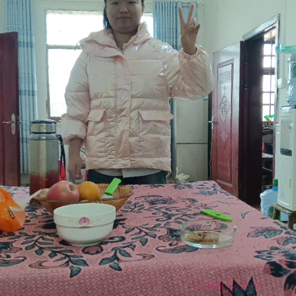湖南20岁单身美女真诚找对象-锦州征婚相亲网