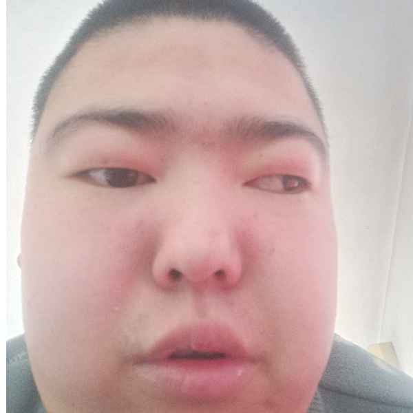 24岁岁内蒙古单身帅哥 - 锦州吉缘网