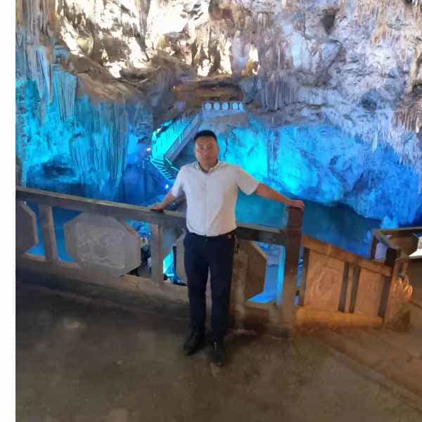 35岁岁云南单身帅哥 - 锦州吉缘网